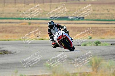 media/Apr-13-2025-TrackXperience (Sun) [[fb1ef998a6]]/Level 2 (Intermediate)/Turn 6 (Session 2)/